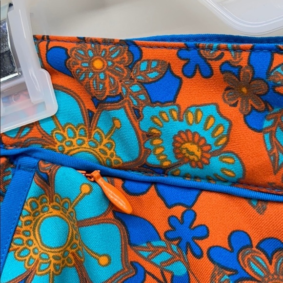 REI swim shorts, hiking shorts floral 70s print - Picture 3 of 5